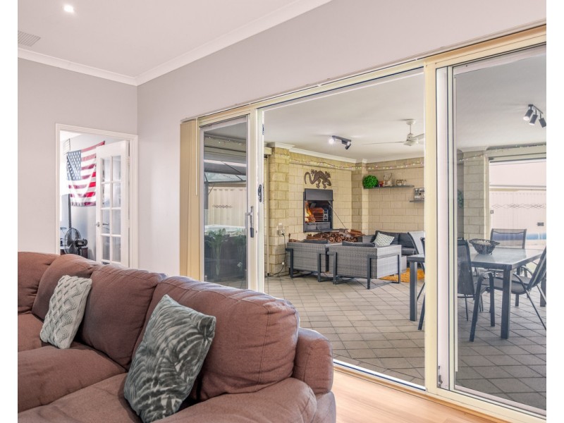 24 Shelduck Bend, Harrisdale WA 6112