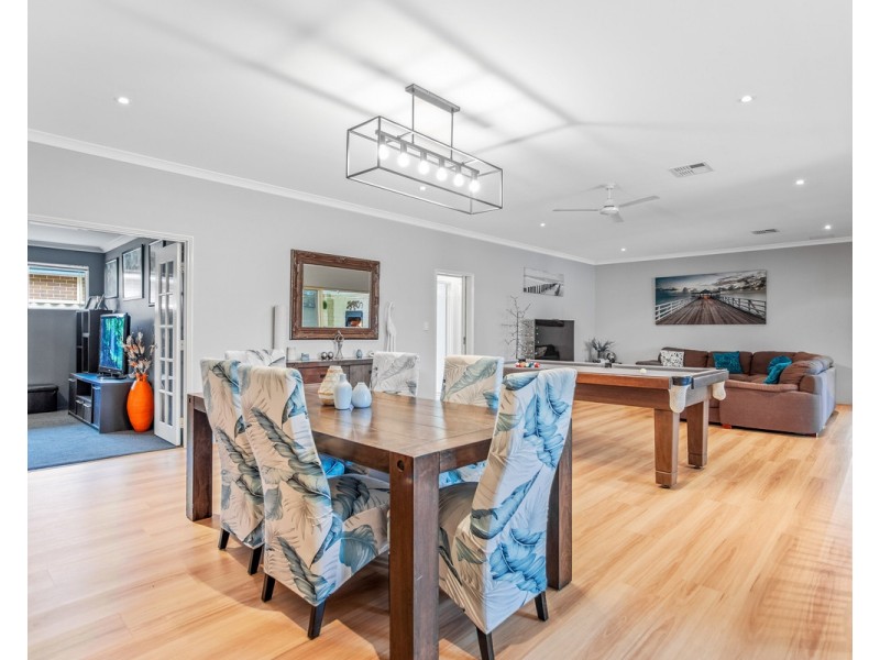 24 Shelduck Bend, Harrisdale WA 6112