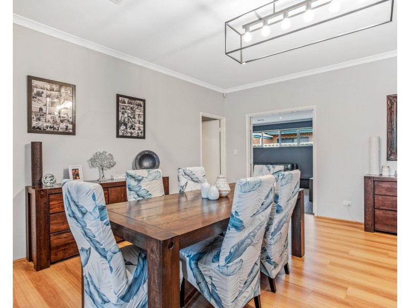 24 Shelduck Bend, Harrisdale WA 6112