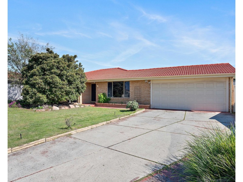 13 Redgum Court, Thornlie WA 6108