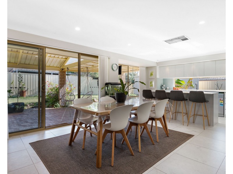 13 Redgum Court, Thornlie WA 6108