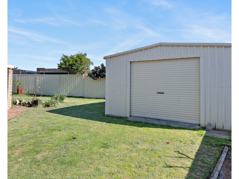13 Redgum Court, Thornlie WA 6108