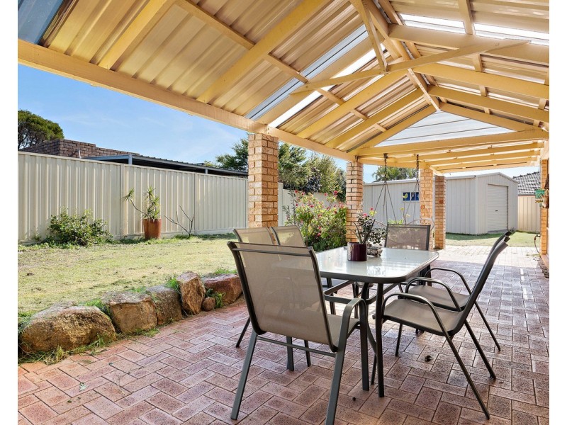 13 Redgum Court, Thornlie WA 6108
