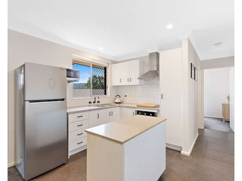 39 Paterson Road, Mount Nasura WA 6112