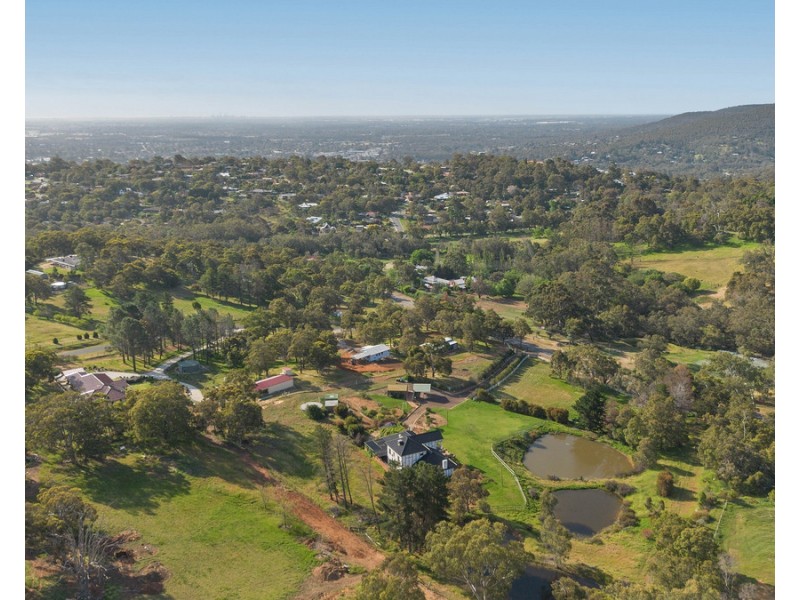 149 Carradine Road, Bedfordale WA 6112