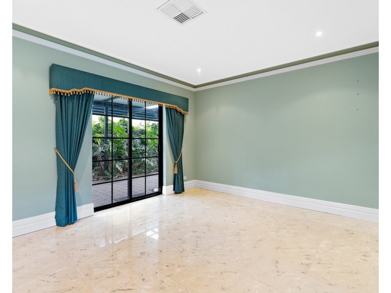 149 Carradine Road, Bedfordale WA 6112