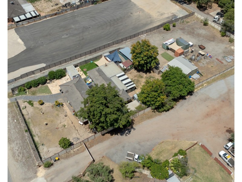 19 Victoria Road, Kenwick WA 6107