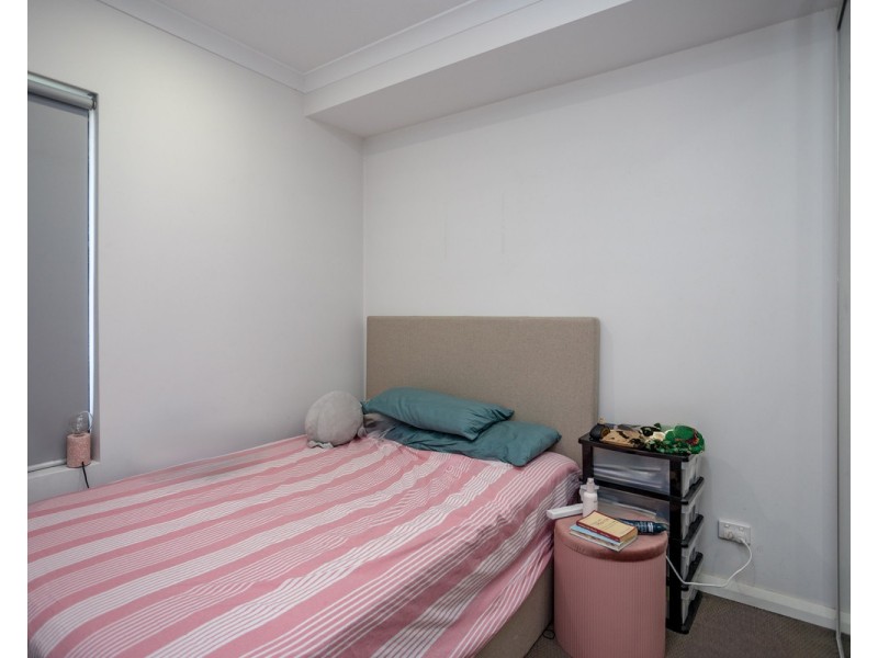 213/348 Railway Parade, Beckenham WA 6107