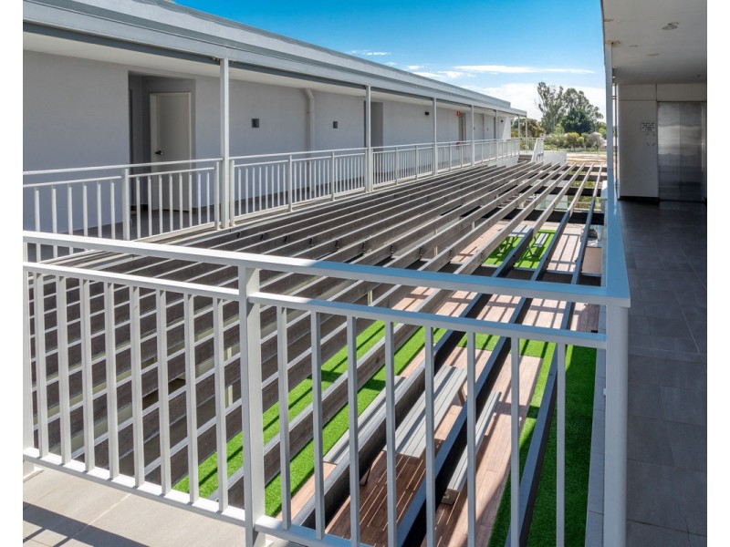 213/348 Railway Parade, Beckenham WA 6107