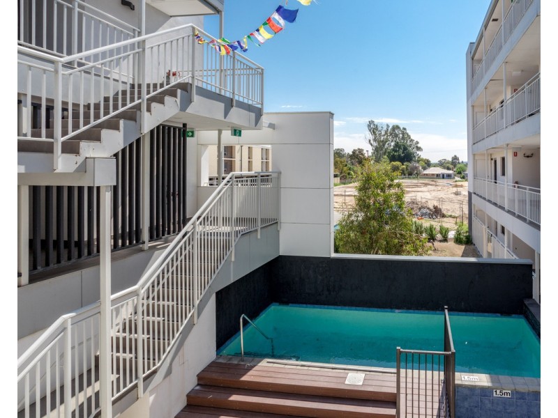 213/348 Railway Parade, Beckenham WA 6107