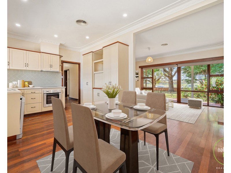 327 Eleventh Road, Hilbert WA 6112