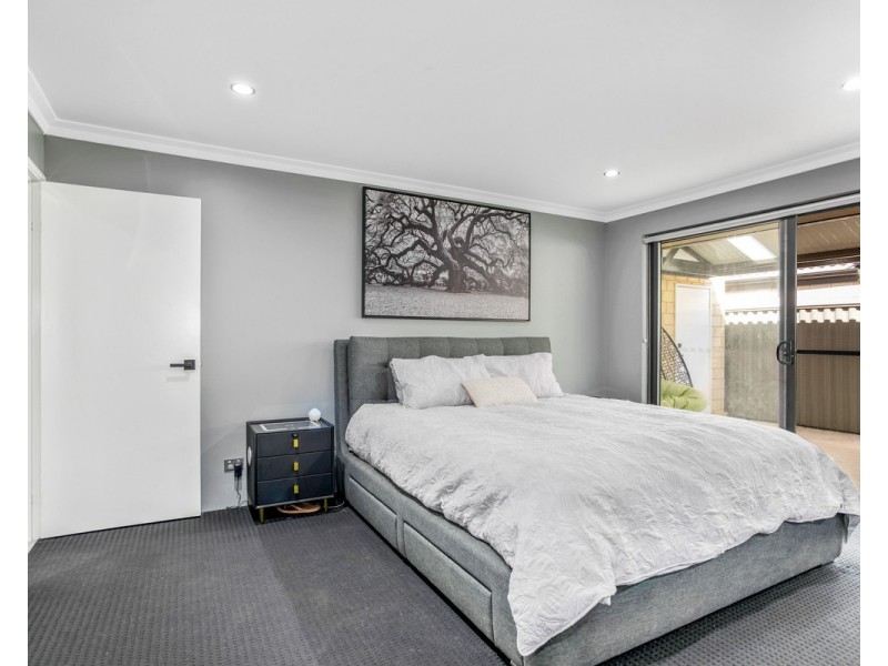 11 Bosun Rise, Byford WA 6122