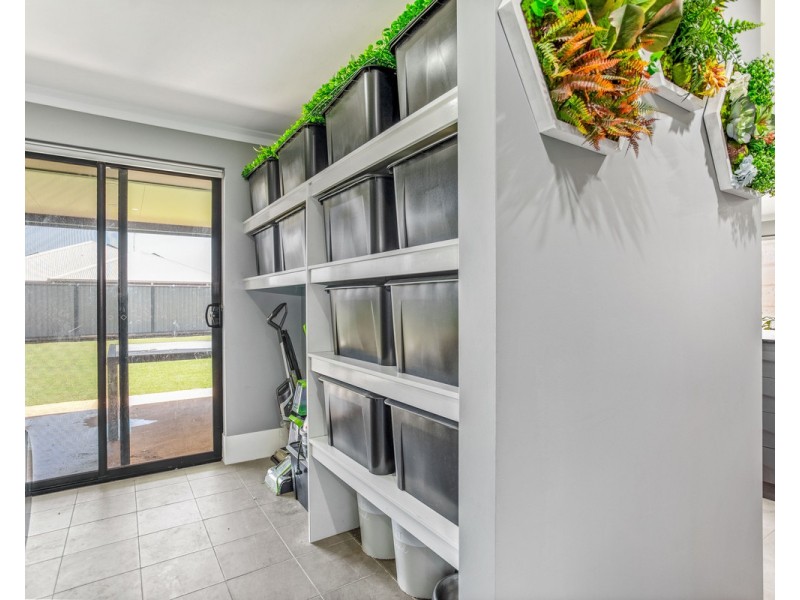 11 Bosun Rise, Byford WA 6122