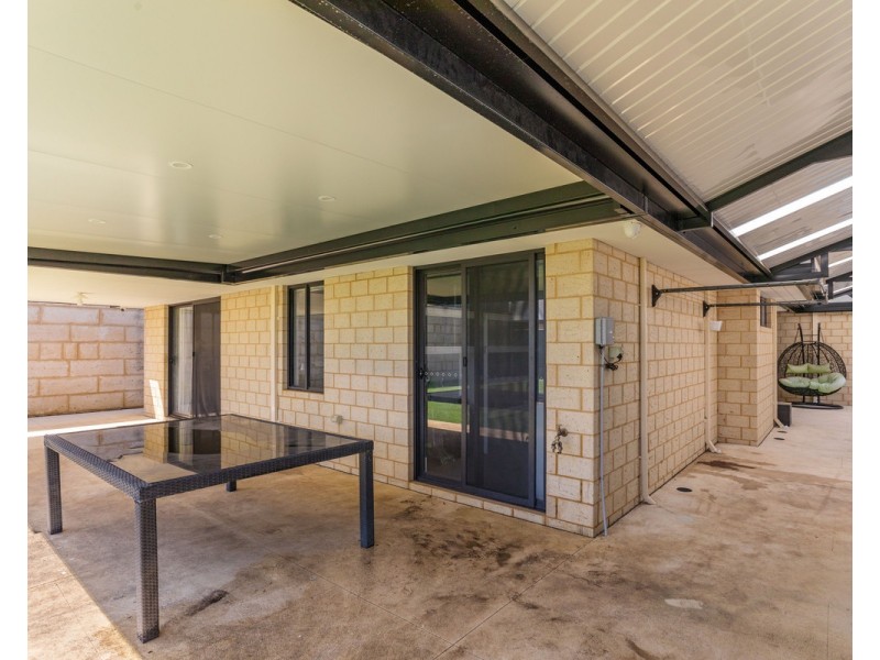 11 Bosun Rise, Byford WA 6122