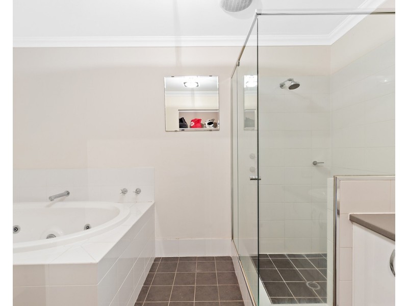 6 Stillwater Street, Southern River WA 6110