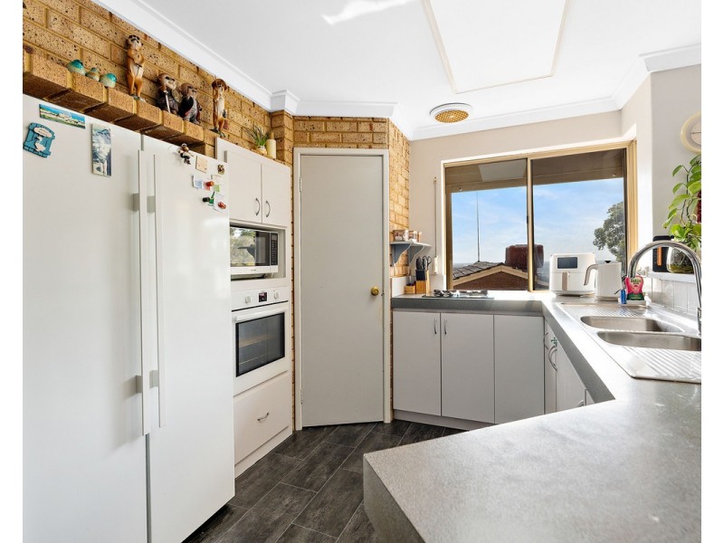 52 Morundah Place, Kelmscott WA 6111