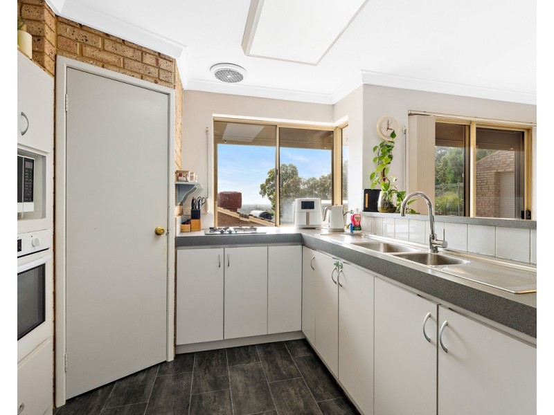 52 Morundah Place, Kelmscott WA 6111