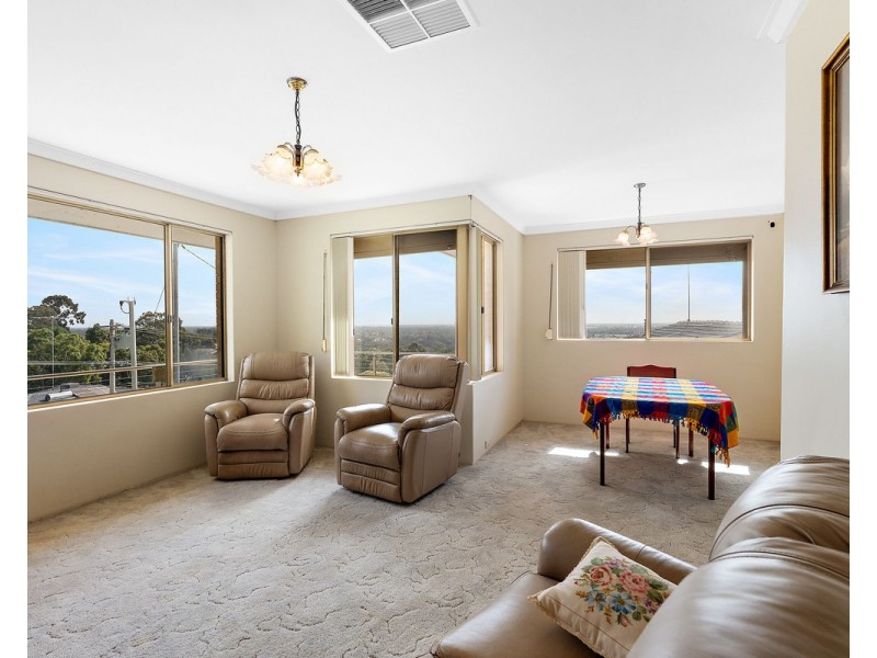 52 Morundah Place, Kelmscott WA 6111
