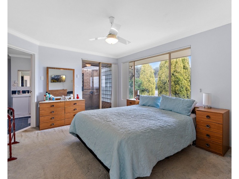52 Morundah Place, Kelmscott WA 6111