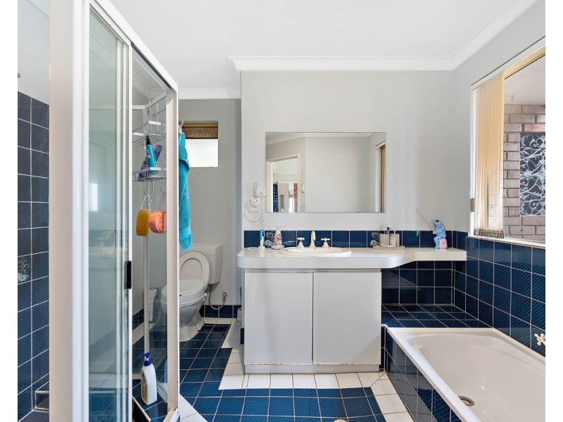 52 Morundah Place, Kelmscott WA 6111