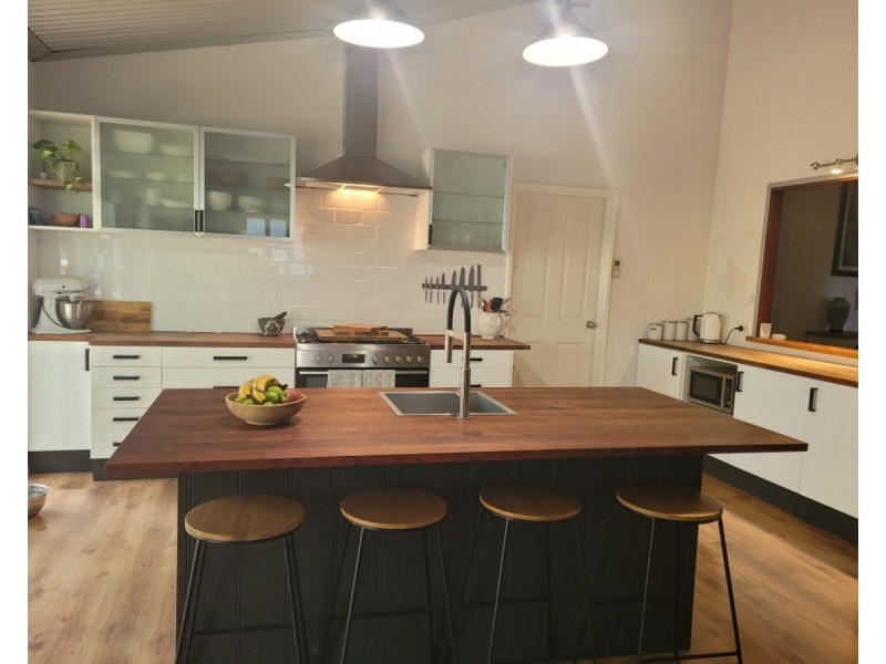 71 Paterson Road, Mount Nasura WA 6112