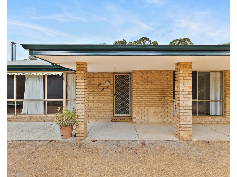 19 Admiral Road, Bedfordale WA 6112