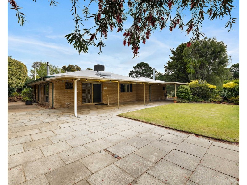 19 Admiral Road, Bedfordale WA 6112