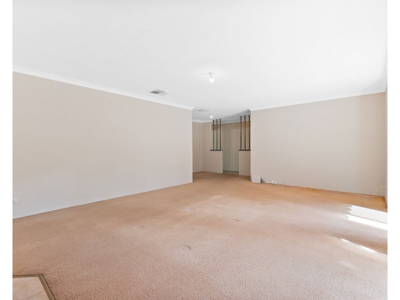 19 Admiral Road, Bedfordale WA 6112