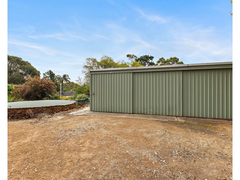 19 Admiral Road, Bedfordale WA 6112