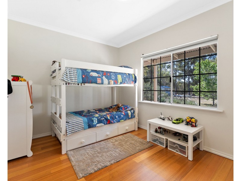 2 Cartland Court, Bedfordale WA 6112