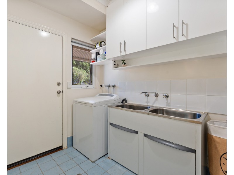 2 Cartland Court, Bedfordale WA 6112