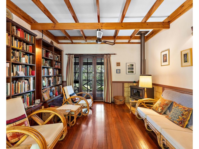 6 Chipper Close, Bedfordale WA 6112