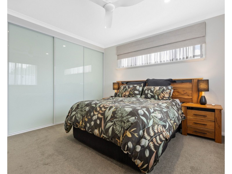 38 Derry Avenue, Mount Nasura WA 6112