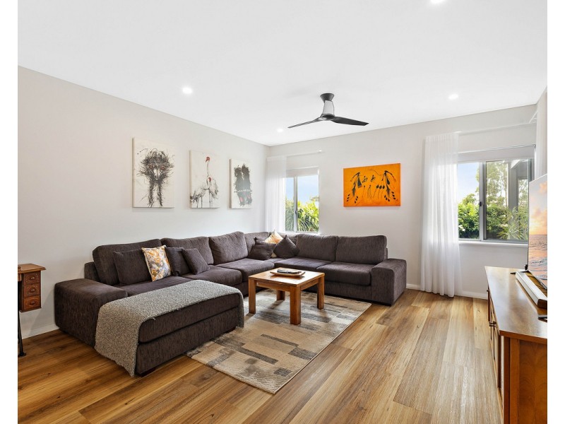 38 Derry Avenue, Mount Nasura WA 6112