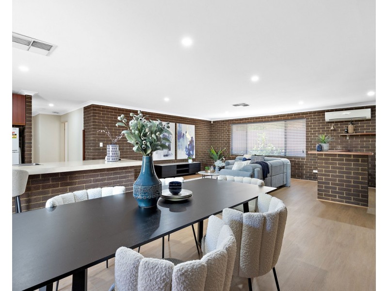 53 Peelwood Parade, Halls Head WA 6210