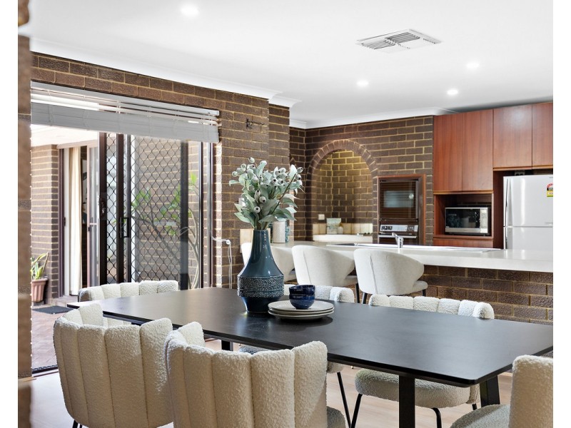 53 Peelwood Parade, Halls Head WA 6210