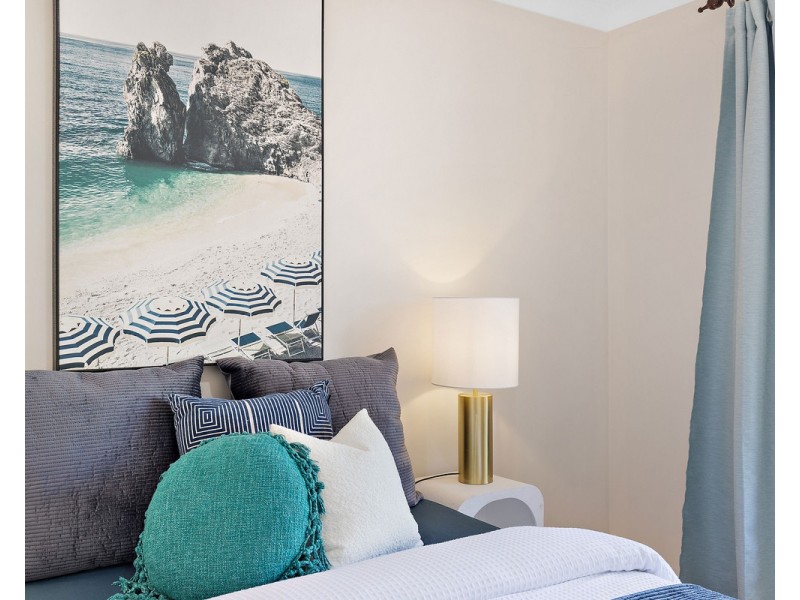 53 Peelwood Parade, Halls Head WA 6210