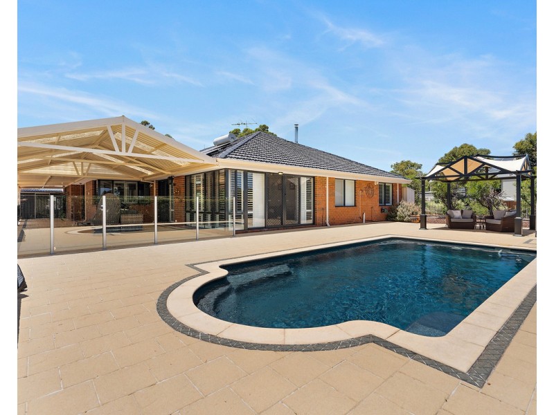 43 Waterwheel Road North, Bedfordale WA 6112