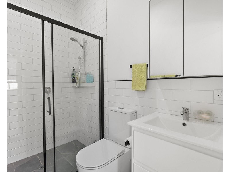 35 Derry Avenue, Mount Nasura WA 6112