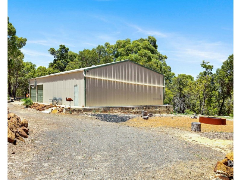 542 Albany Highway, Bedfordale WA 6112