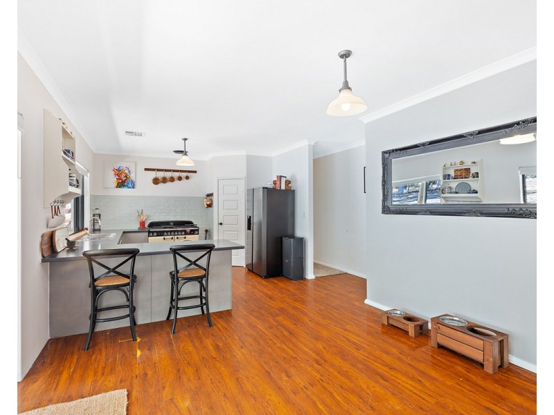 542 Albany Highway, Bedfordale WA 6112