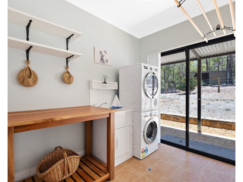 542 Albany Highway, Bedfordale WA 6112