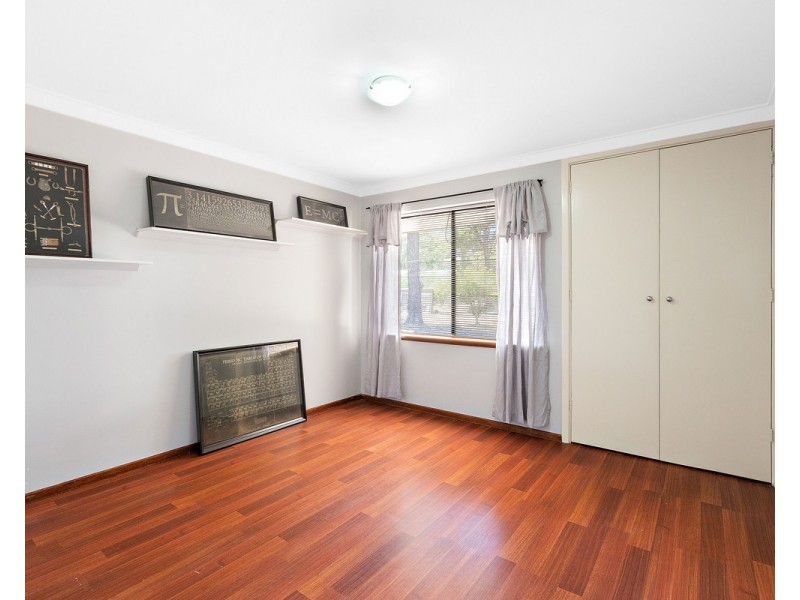 72 Wallangarra Drive, Bedfordale WA 6112