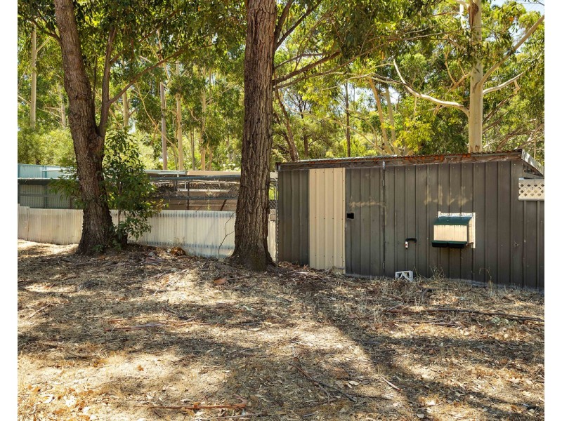 72 Wallangarra Drive, Bedfordale WA 6112