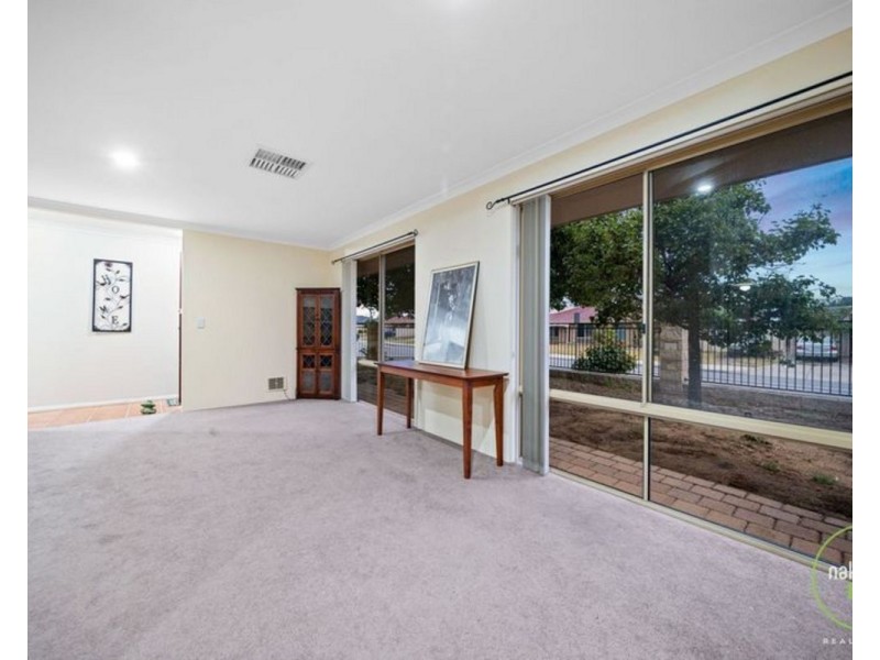 83 Strawberry Drive, Seville Grove WA 6112