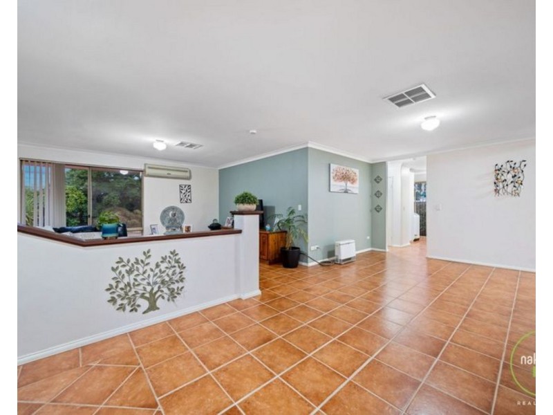 83 Strawberry Drive, Seville Grove WA 6112