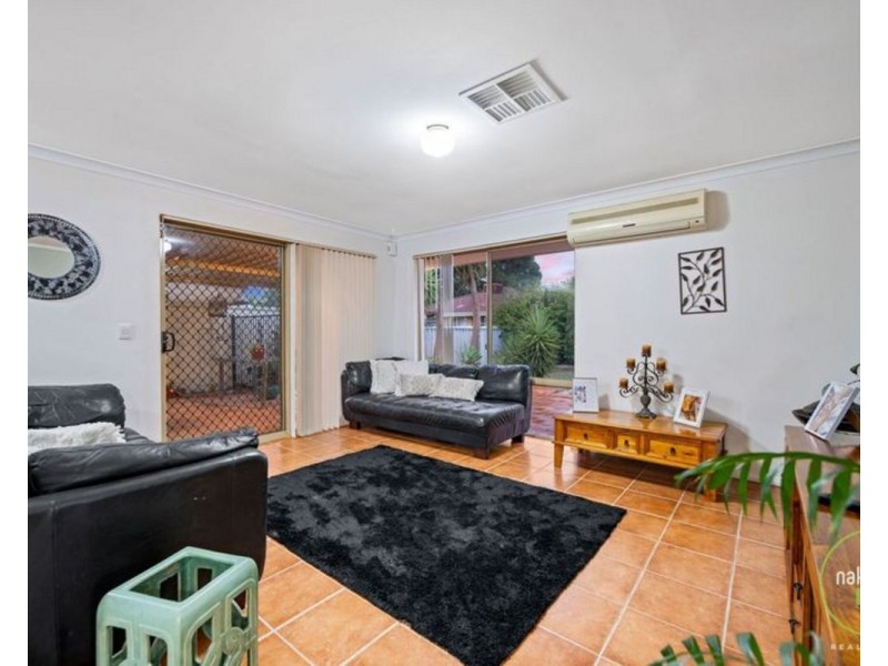 83 Strawberry Drive, Seville Grove WA 6112