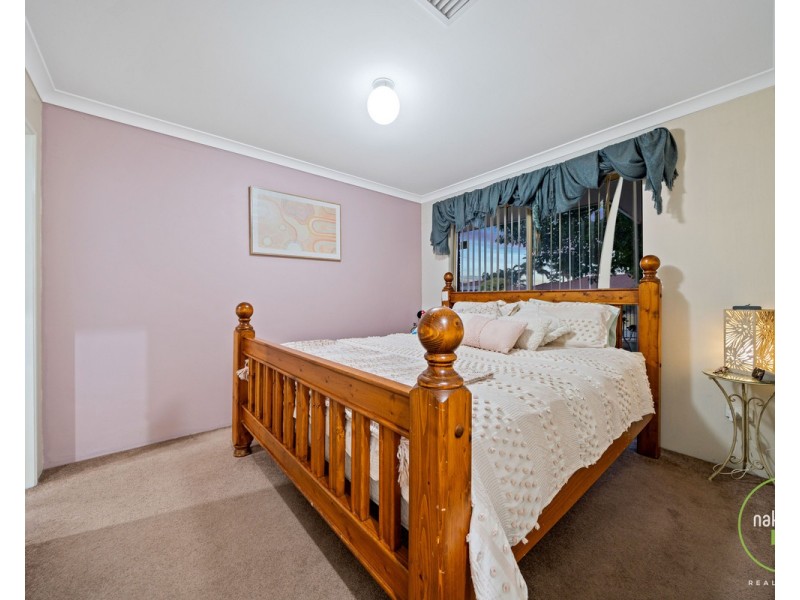 83 Strawberry Drive, Seville Grove WA 6112