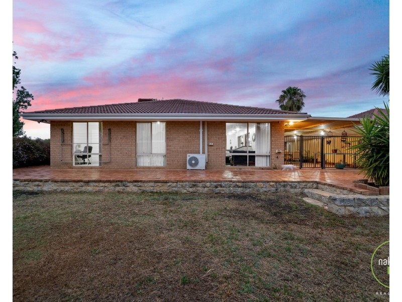 83 Strawberry Drive, Seville Grove WA 6112