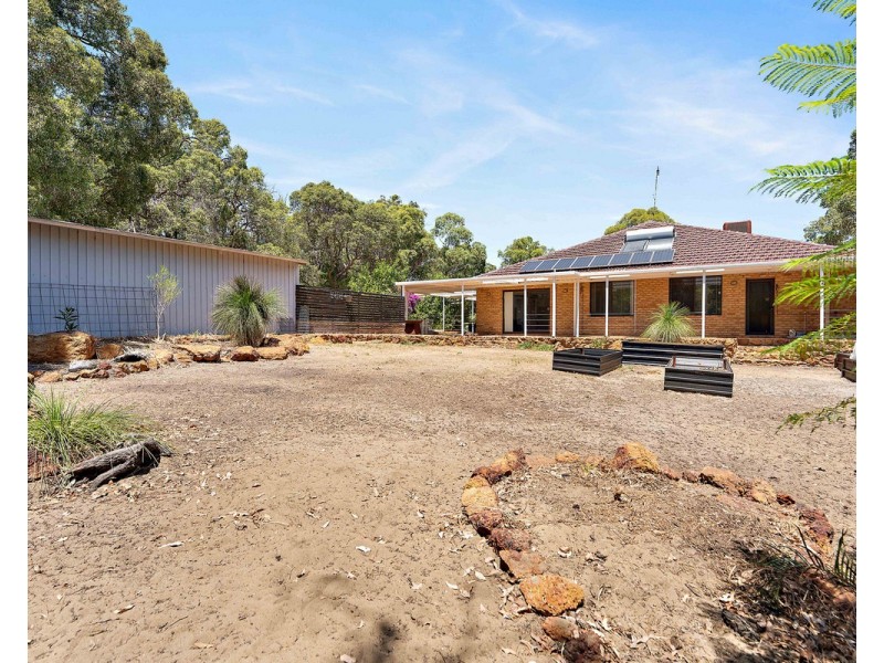 3 Dowell Close, Bedfordale WA 6112